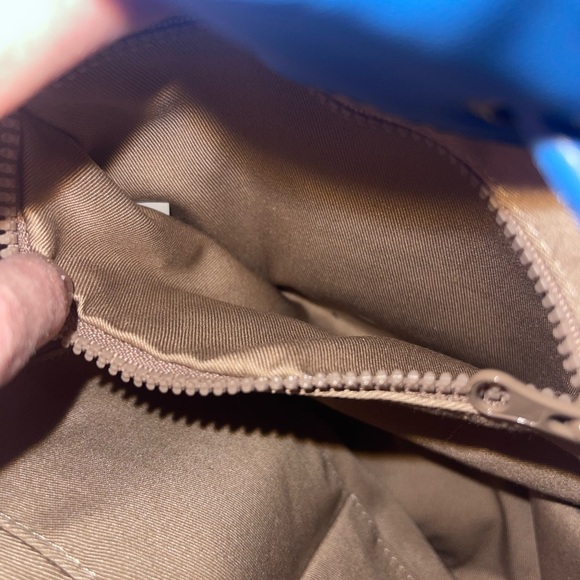 guc j crew Blue Leather drawstring Shoulder Bag - Picture 6 of 8